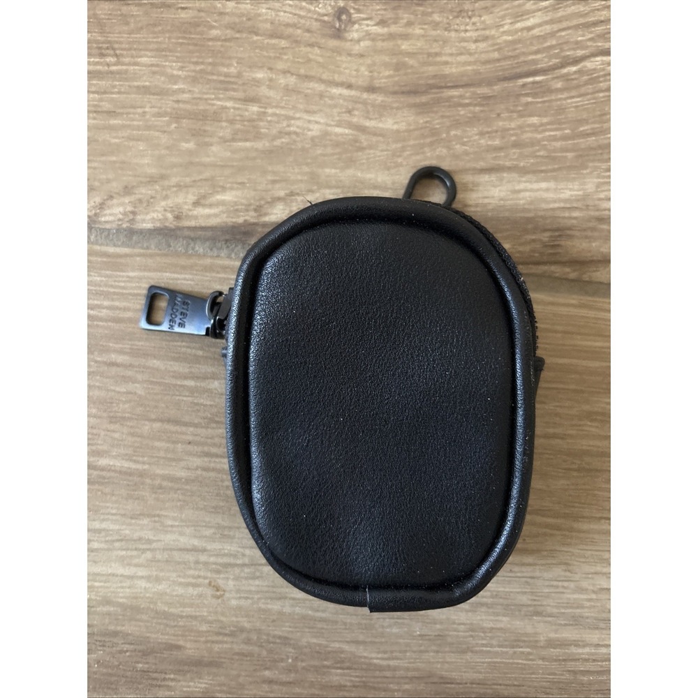 Steve Madden‎ Black Clip On Pouch Storage, Cards, Cables, Earbuds